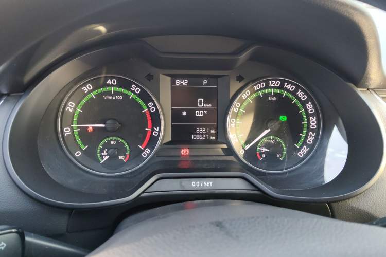 Used Skoda Octavia 2018 TSI230 DSG Comfort Edition Instrument Cluster