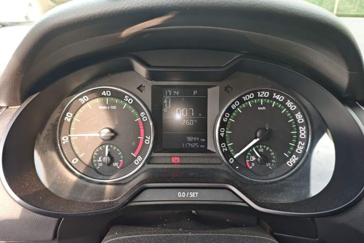 Used Skoda Octavia 2018 TSI230 DSG Comfort Edition Instrument Cluster