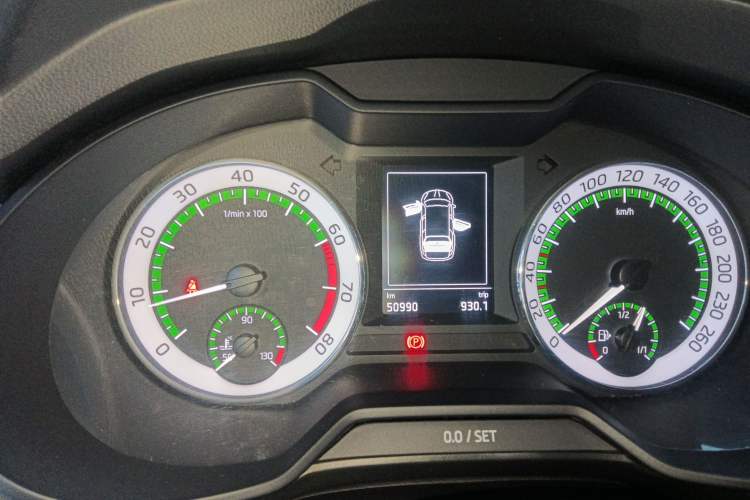Used Skoda Octavia 2018 Station Wagon TSI230 DSG Luxury Edition Instrument Cluster