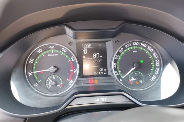 Used Skoda Octavia 2018 TSI230 DSG Comfort Edition Instrument Cluster