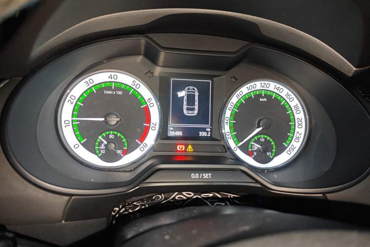 Used Skoda Octavia 2018 Station Wagon TSI280 DSG Luxury Edition Instrument Cluster