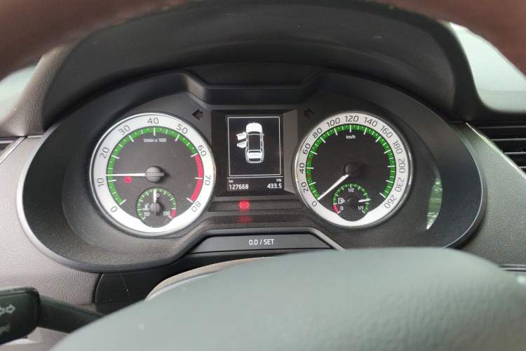 Used Skoda Octavia 2018 Station Wagon TSI230 DSG Luxury Edition Instrument Cluster