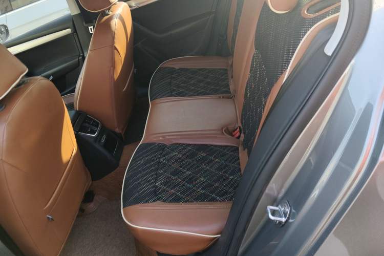 Used Skoda Octavia 2018 TSI230 DSG Comfort Edition Interior 4