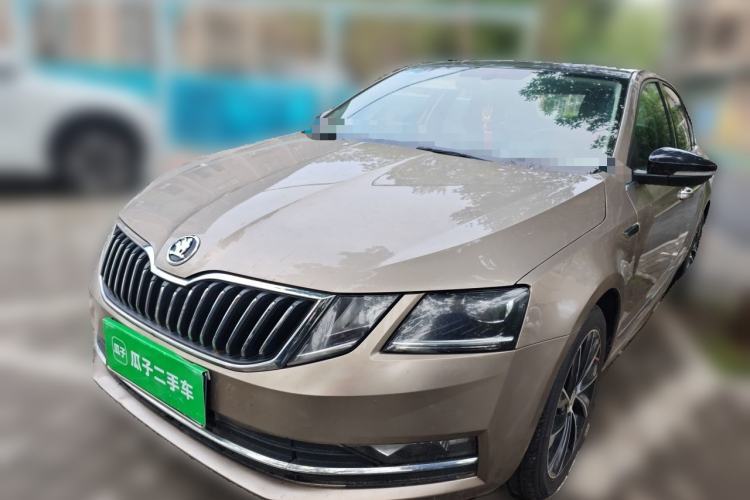 Used Skoda Octavia 2018 TSI280 DSG Luxury Edition Guazi used car, China used car export, Used car for sale, Used  cars, Cheapest cars for sale