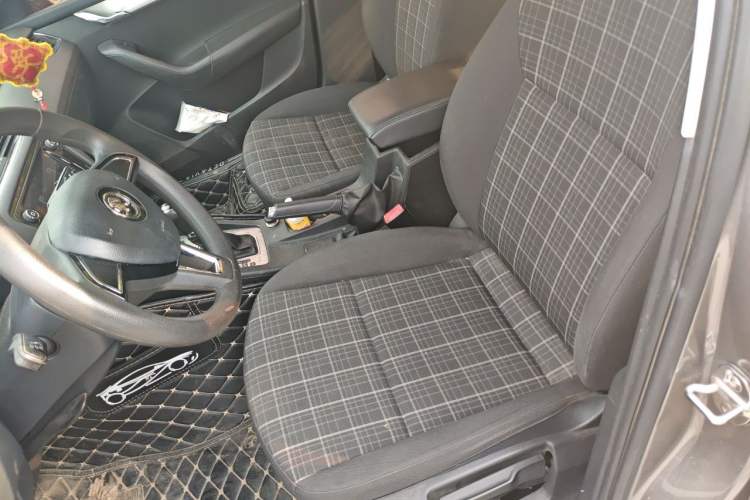 Used Skoda Octavia 2018 TSI230 DSG Comfort Edition Left Front Seat