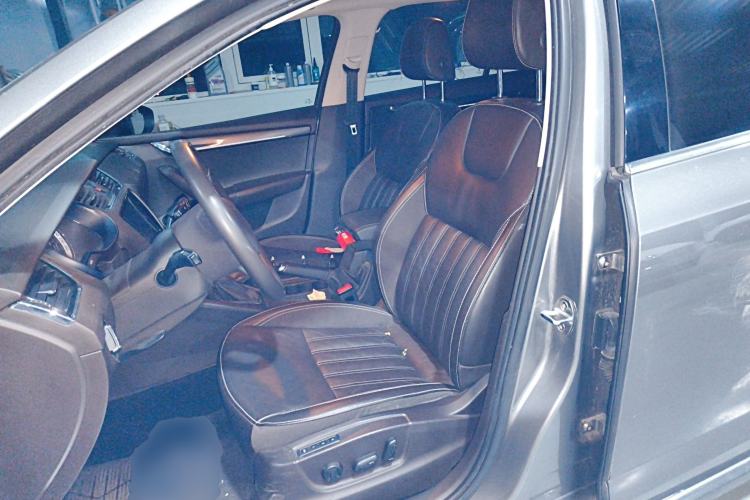 Used Skoda Octavia 2018 Station Wagon TSI280 DSG Flagship Edition Left Front Seat