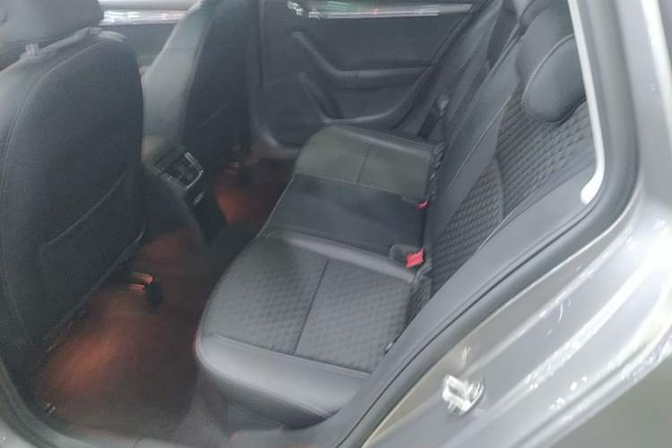 Used Skoda Octavia 2018 Station Wagon TSI230 DSG Luxury Edition Left Rear Seat
