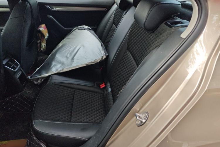 Used Skoda Octavia 2018 TSI280 DSG Luxury Edition Left Rear Seat
