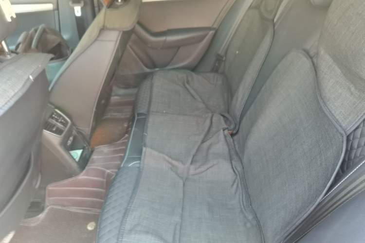 Used Skoda Octavia 2018 1.6L Automatic Luxury Edition Left Rear Seat