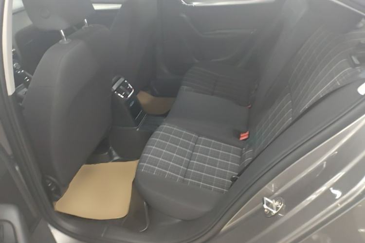 Used Skoda Octavia 2018 1.6L Automatic Comfort Edition Left Rear Seat