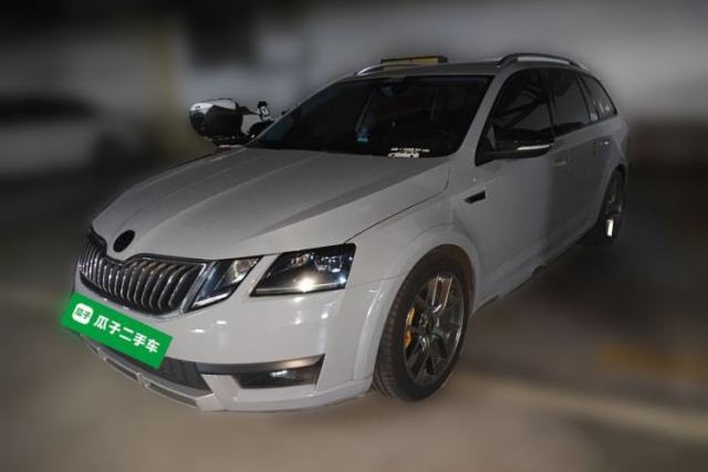 Used Skoda Octavia 2018 Station Wagon TSI280 DSG Luxury Edition
