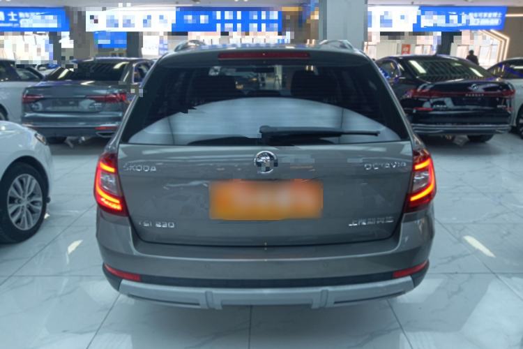 Used Skoda Octavia 2018 Station Wagon TSI230 DSG Luxury Edition Rear
