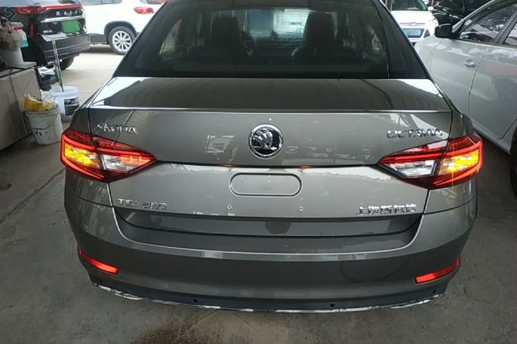 Used Skoda Octavia 2018 TSI280 DSG Luxury Edition Rear