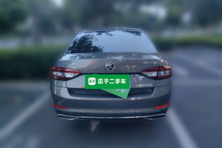 Used Skoda Octavia 2018 1.6L Automatic Luxury Edition Rear