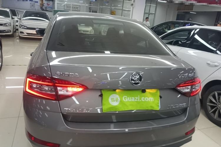 Used Skoda Octavia 2018 TSI230 DSG Comfort Edition Rear