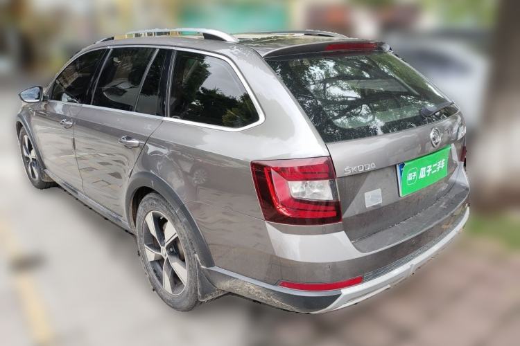 Used Skoda Octavia 2018 Station Wagon TSI280 DSG Luxury Edition Rear Left 45 Deg