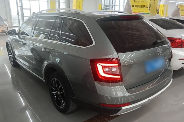 Used Skoda Octavia 2018 Station Wagon TSI230 DSG Luxury Edition Rear Left 45 Deg