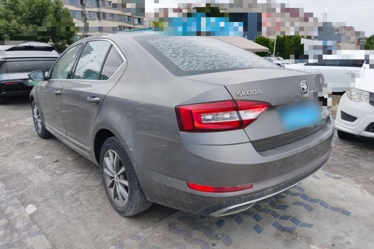 Used Skoda Octavia 2018 TSI230 DSG Comfort Edition Rear Left 45 Deg