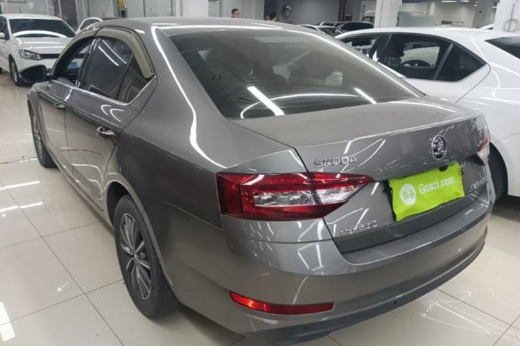 Used Skoda Octavia 2018 TSI230 DSG Comfort Edition Rear Left 45 Deg