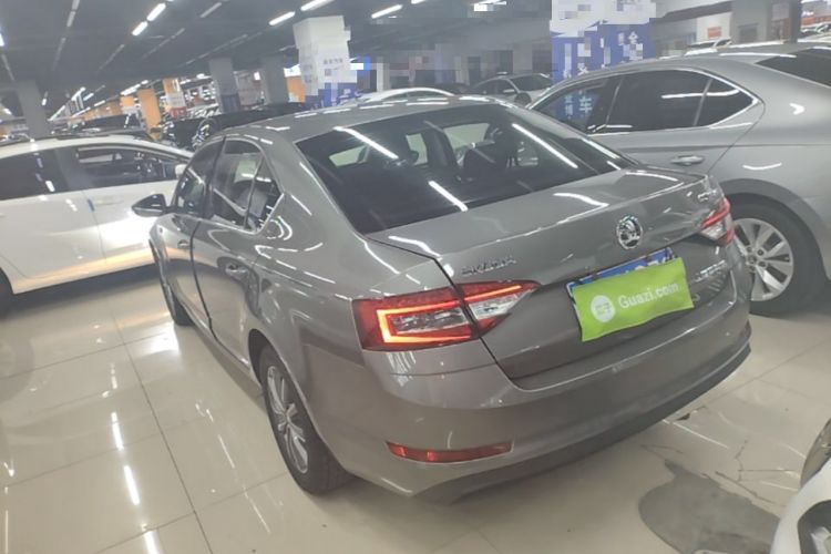 Used Skoda Octavia 2018 1.6L Automatic Comfort Edition Rear Left 45 Deg
