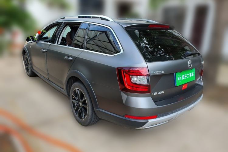 Used Skoda Octavia 2018 Station Wagon TSI230 DSG Luxury Edition Rear Left 45 Deg