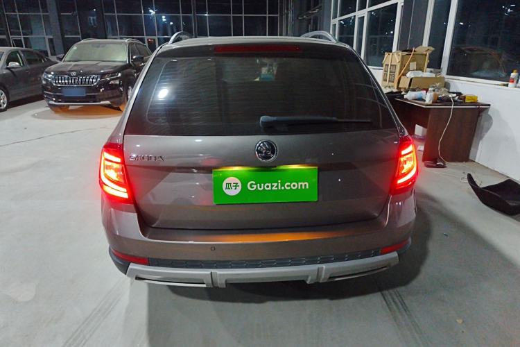 Used Skoda Octavia 2018 Station Wagon TSI280 DSG Flagship Edition Rear