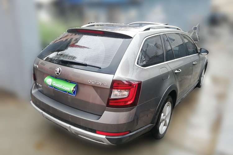 Used Skoda Octavia 2018 Station Wagon TSI230 DSG Comfort Edition Rear Right 45 Deg