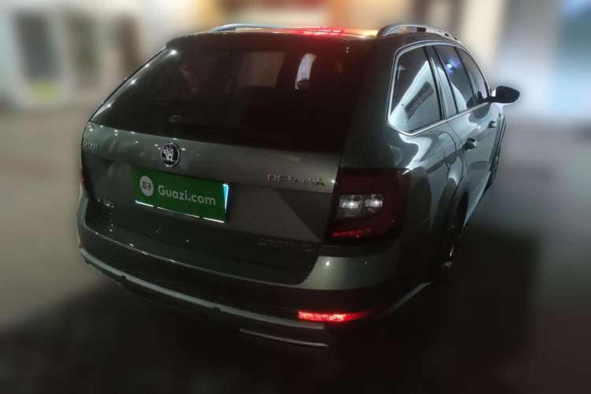 Used Skoda Octavia 2018 Station Wagon TSI230 DSG Luxury Edition Rear Right 45 Deg