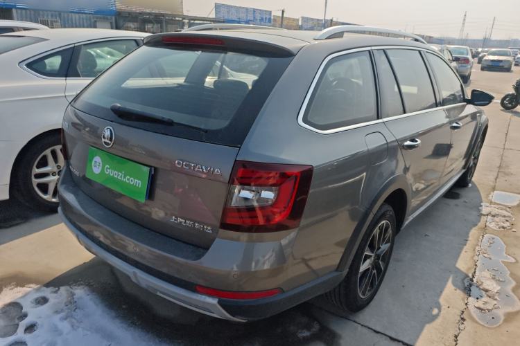 Used Skoda Octavia 2018 Station Wagon TSI230 DSG Luxury Edition Rear Right 45 Deg