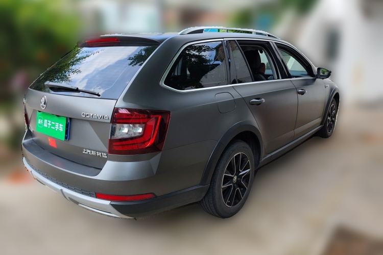 Used Skoda Octavia 2018 Station Wagon TSI230 DSG Luxury Edition Rear Right 45 Deg