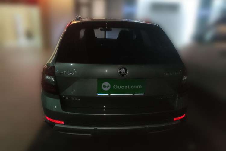 Used Skoda Octavia 2018 Station Wagon TSI230 DSG Luxury Edition Rear
