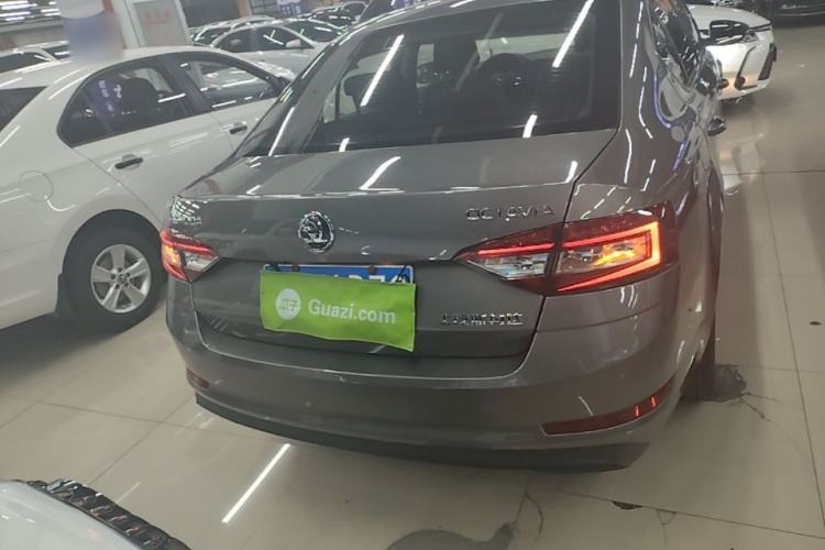 Used Skoda Octavia 2018 1.6L Automatic Comfort Edition Rear