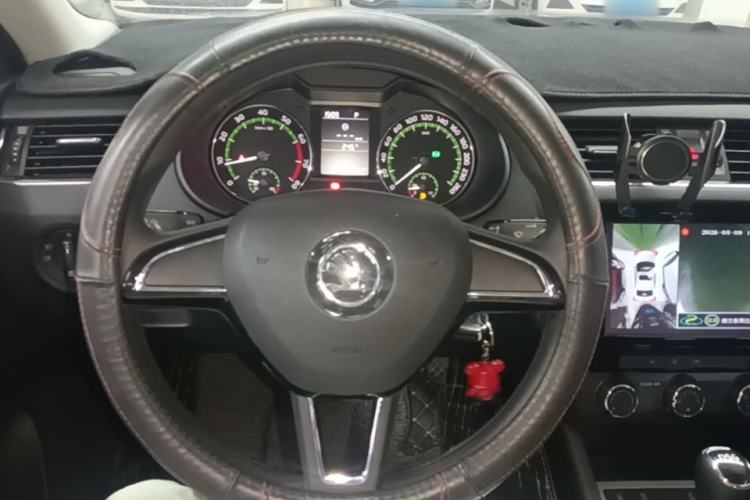Used Skoda Octavia 2018 TSI230 DSG Comfort Edition Steering Wheel