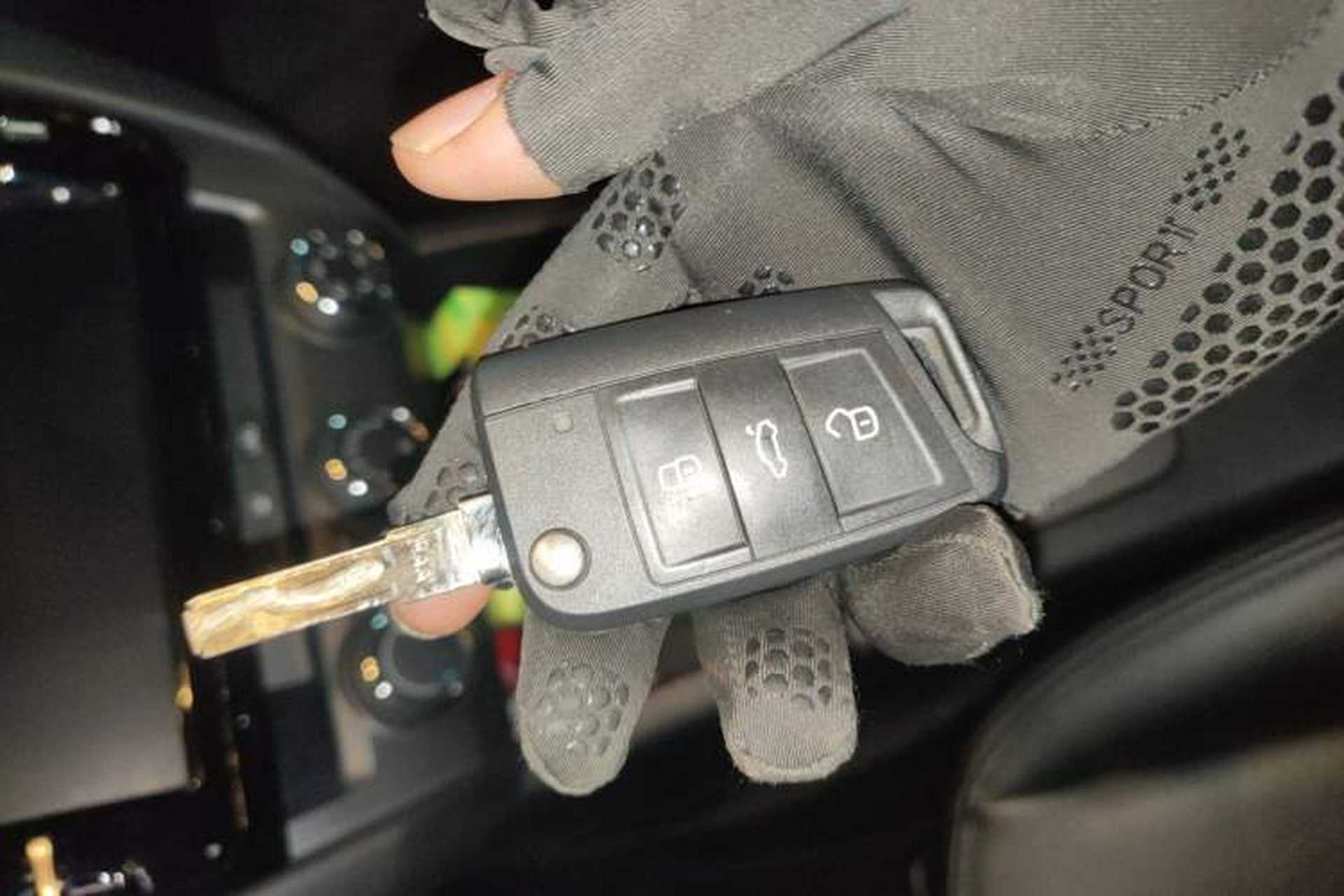 Used Skoda Octavia 2018 Station Wagon TSI230 DSG Comfort Edition Vehicle Key
