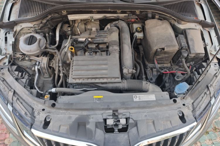 Used Skoda Octavia 2018 Station Wagon TSI280 DSG Flagship Edition Engine Bay