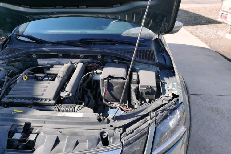Used Skoda Octavia 2018 Station Wagon TSI280 DSG Luxury Edition Engine Bay Left