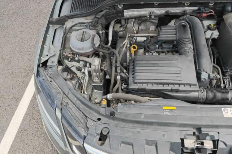 Used Skoda Octavia 2018 Station Wagon TSI280 DSG Luxury Edition Engine Bay Right