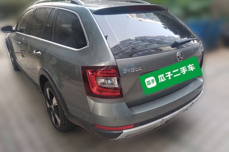 Used Skoda Octavia 2018 Station Wagon TSI280 DSG Flagship Edition Exterior 3