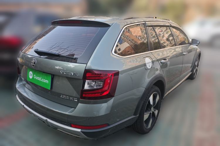 Used Skoda Octavia 2018 Station Wagon TSI280 DSG Flagship Edition Exterior 5