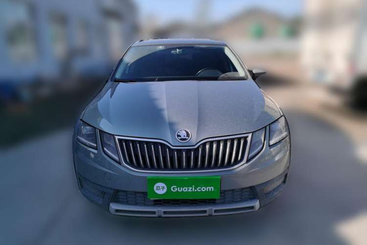 Used Skoda Octavia 2018 Station Wagon TSI280 DSG Luxury Edition Front