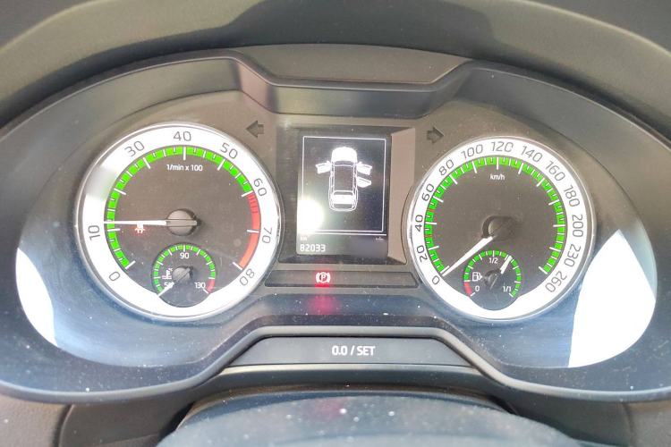 Used Skoda Octavia 2018 Station Wagon TSI280 DSG Luxury Edition Instrument Cluster