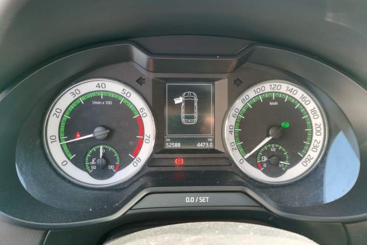 Used Skoda Octavia 2018 Station Wagon TSI280 DSG Luxury Edition Instrument Cluster