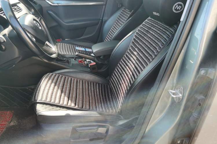 Used Skoda Octavia 2018 Station Wagon TSI280 DSG Luxury Edition Left Front Seat