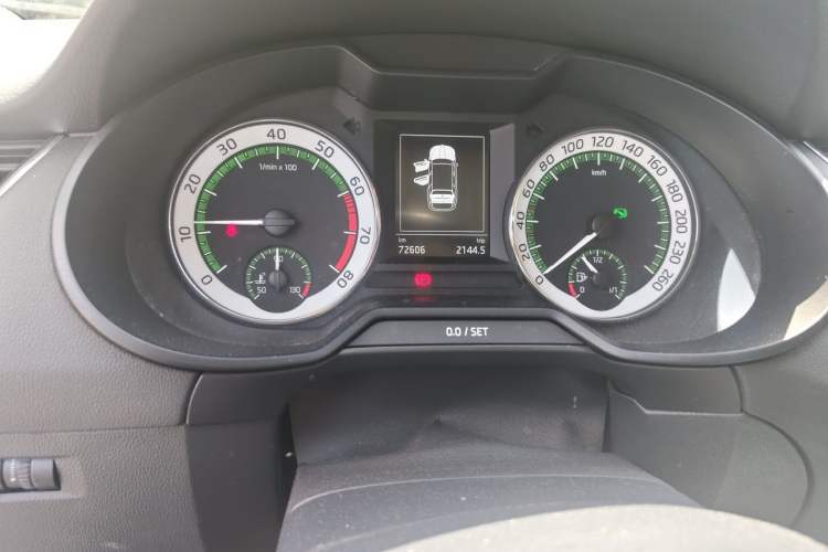 Used Skoda Octavia 2018 Station Wagon TSI230 DSG Luxury Edition Odometer Close Up