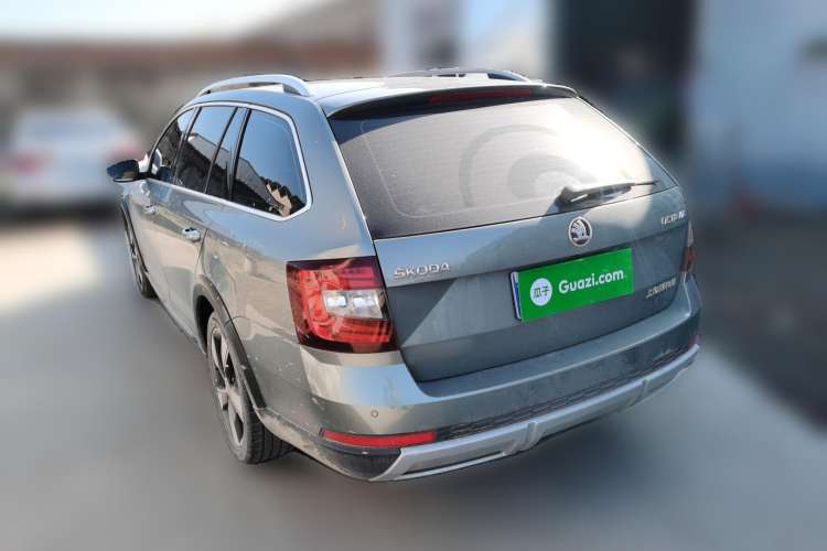 Used Skoda Octavia 2018 Station Wagon TSI280 DSG Luxury Edition Rear Left 45 Deg