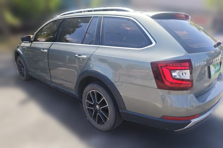 Used Skoda Octavia 2018 Station Wagon TSI230 DSG Luxury Edition Rear Left 45 Deg