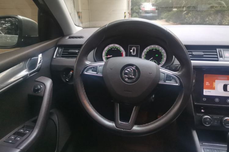Used Skoda Octavia 2018 Station Wagon TSI280 DSG Flagship Edition Steering Wheel