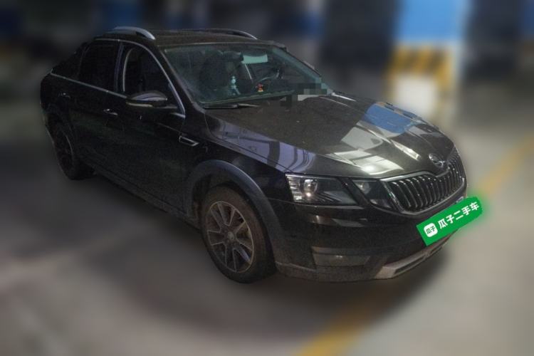 Used Skoda Octavia 2018 Station Wagon TSI230 DSG Luxury Edition Front Right 45 Deg