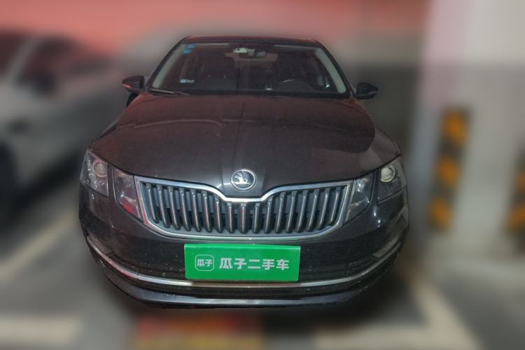 Used Skoda Octavia 2018 TSI230 DSG Luxury Edition Front