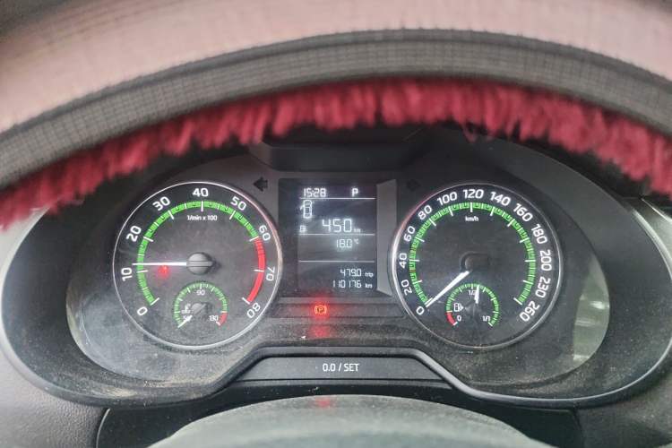 Used Skoda Octavia 2018 TSI230 DSG Comfort Edition Instrument Cluster